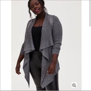 Torrid Metallic Sparkle Drape Cardigan size 00